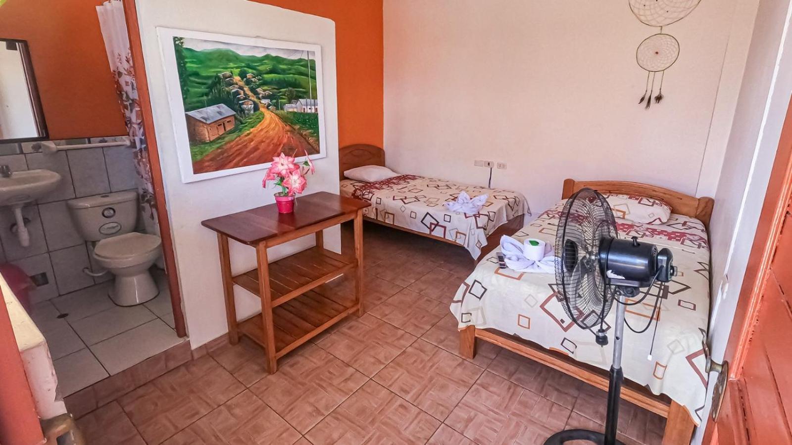Hotel Shoffi'S House Backpackers Tarapoto Exterior foto