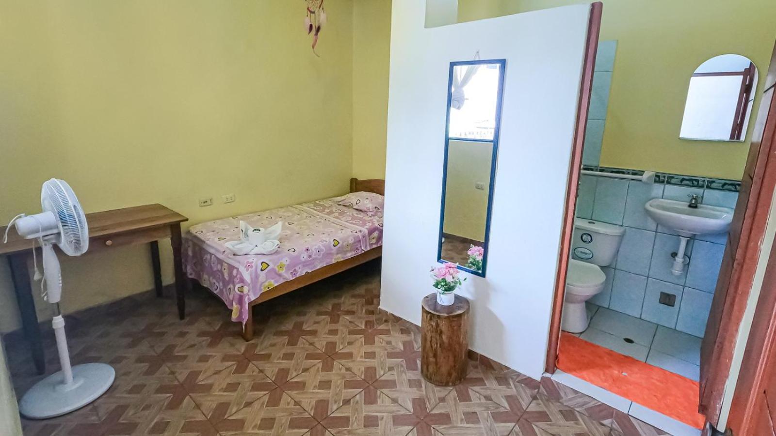 Hotel Shoffi'S House Backpackers Tarapoto Exterior foto