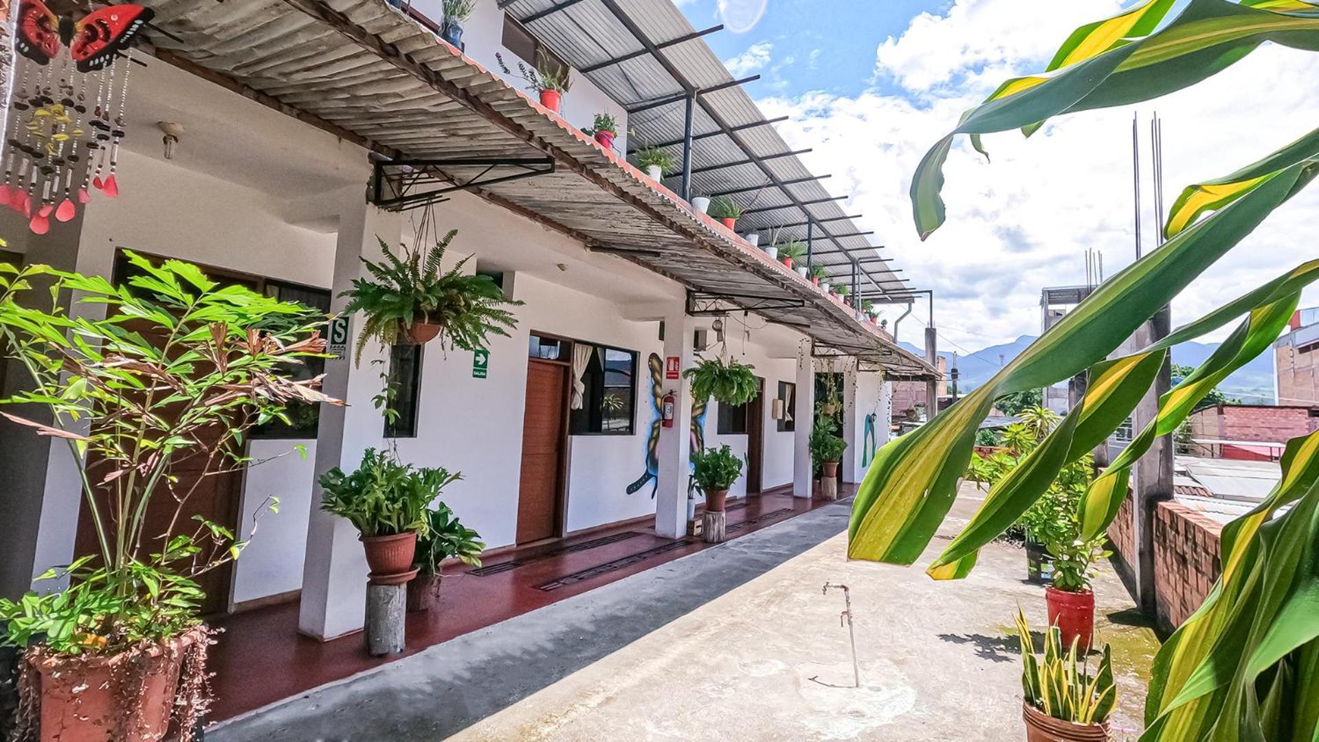 Hotel Shoffi'S House Backpackers Tarapoto Exterior foto